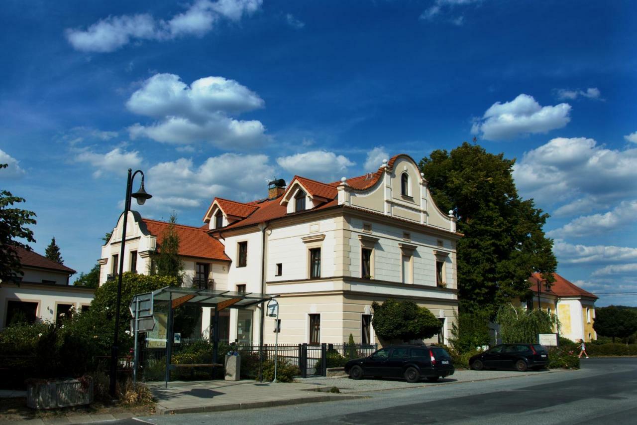 Penzion Haydnuv Dum Dolní Lukavice Esterno foto